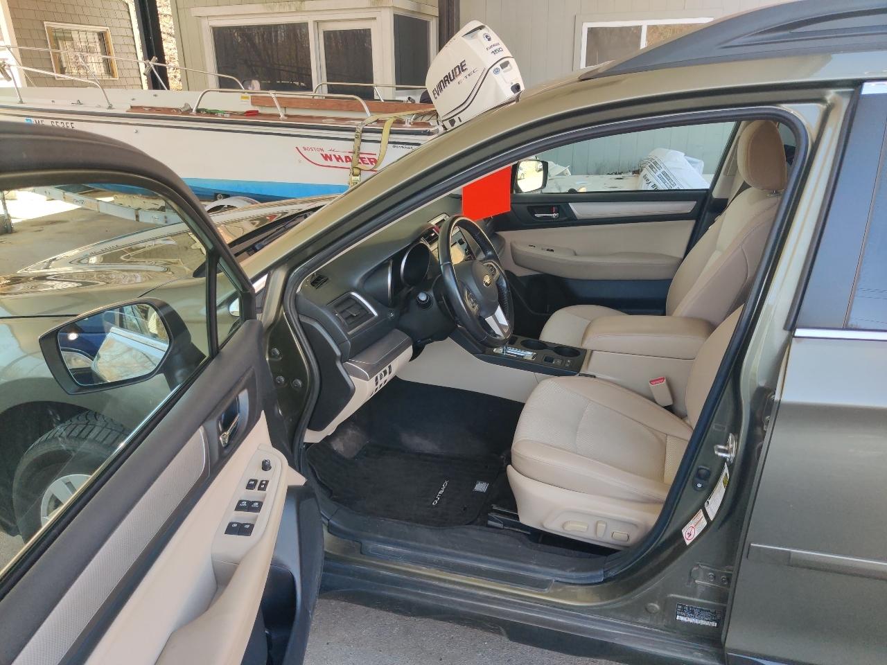 Subaru Outback 2.5i Premium 2015