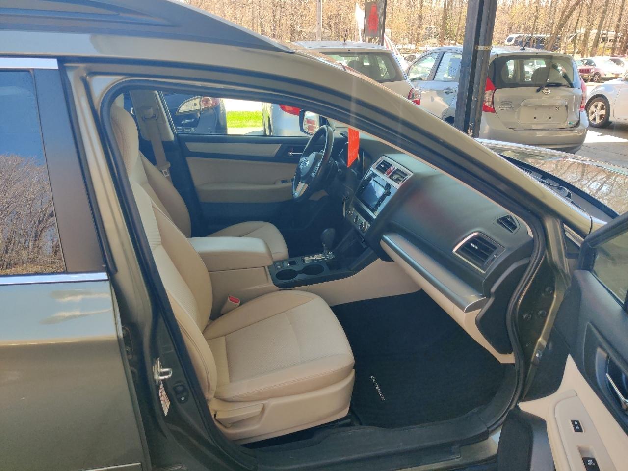 Subaru Outback 2.5i Premium 2015
