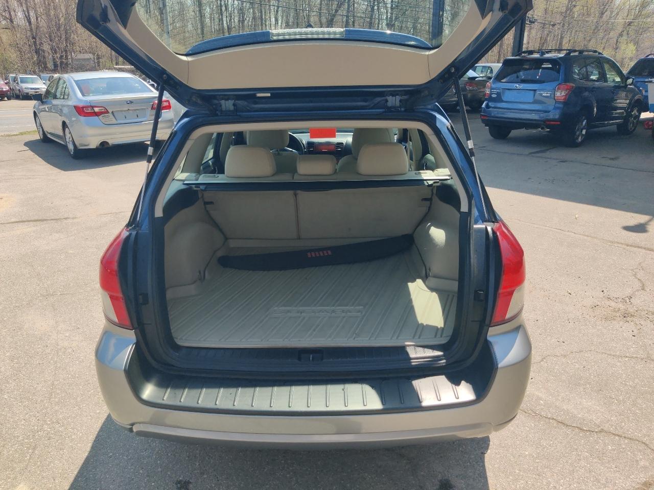 Subaru Outback 2.5i 2008