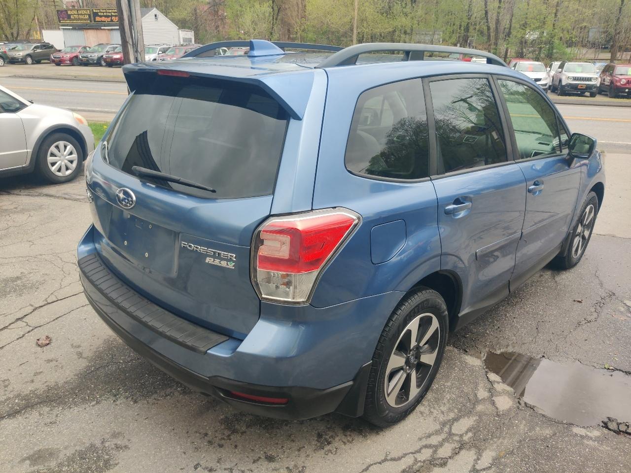 Subaru Forester 2.5i Premium PZEV CVT 2017