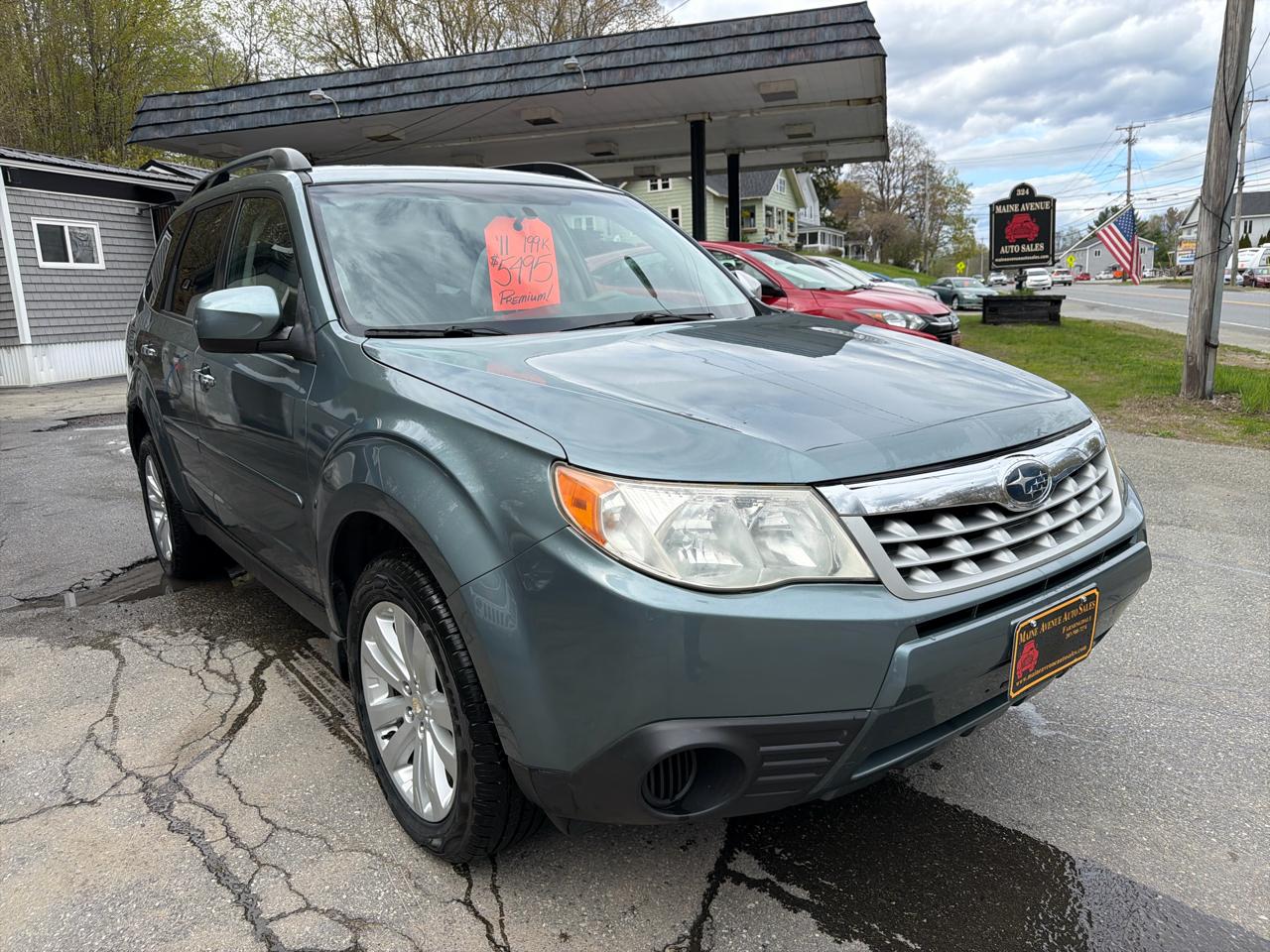 Subaru Forester 2.5X Premium 2011