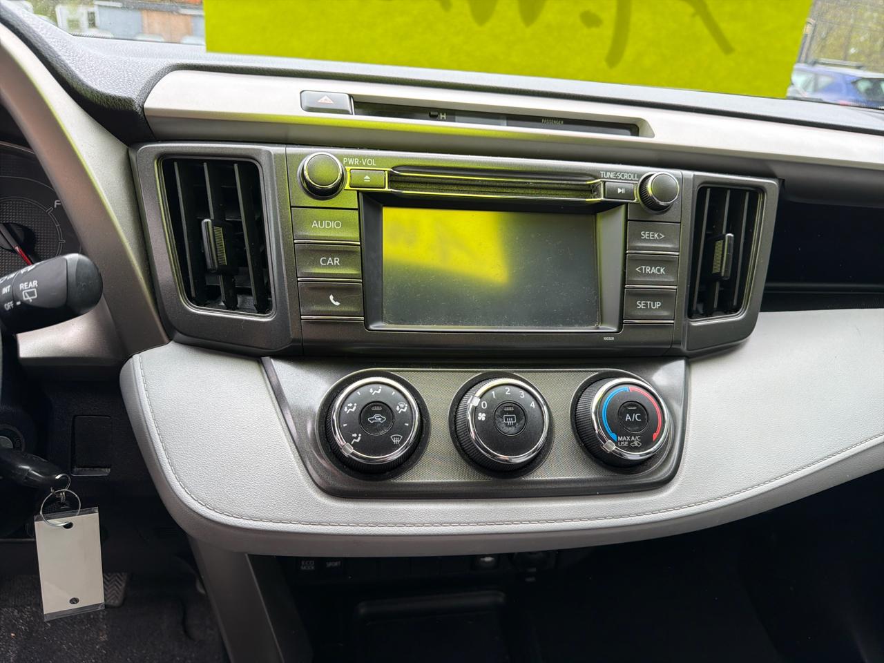 Toyota RAV4 LE AWD 2014