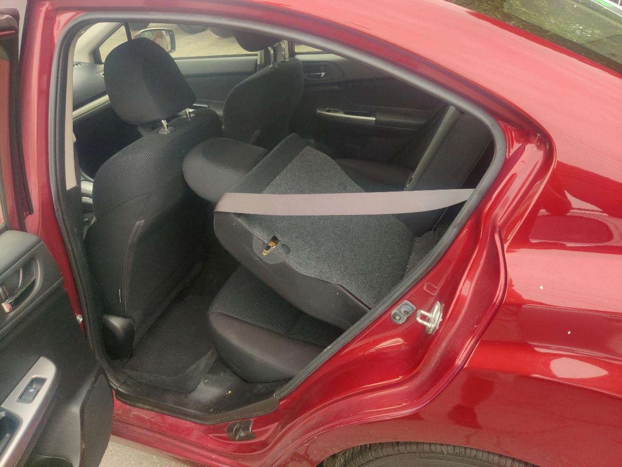 Subaru Impreza 2.0i Premium PZEV 4-Door 2015