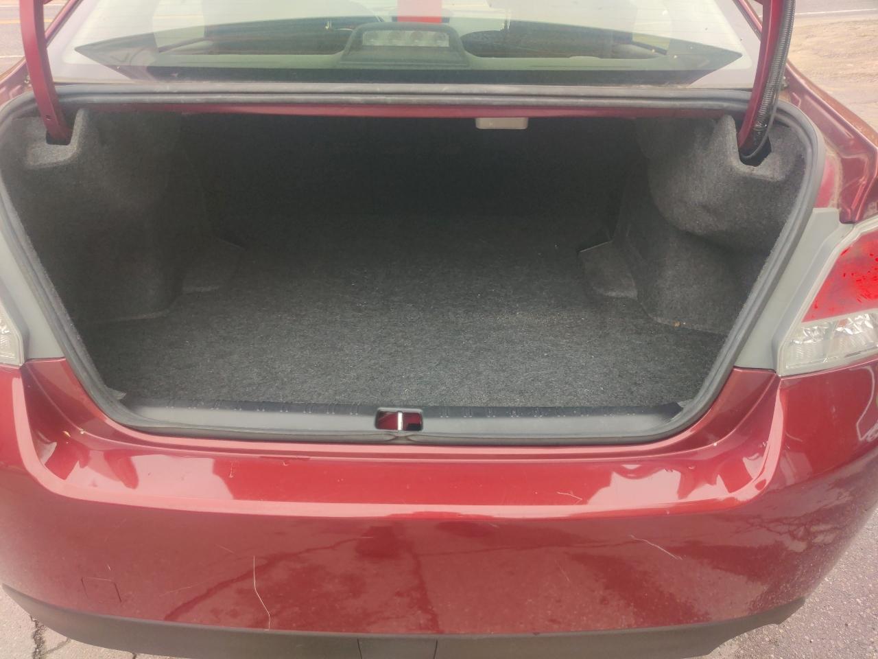 Subaru Impreza 2.0i Premium PZEV 4-Door 2015