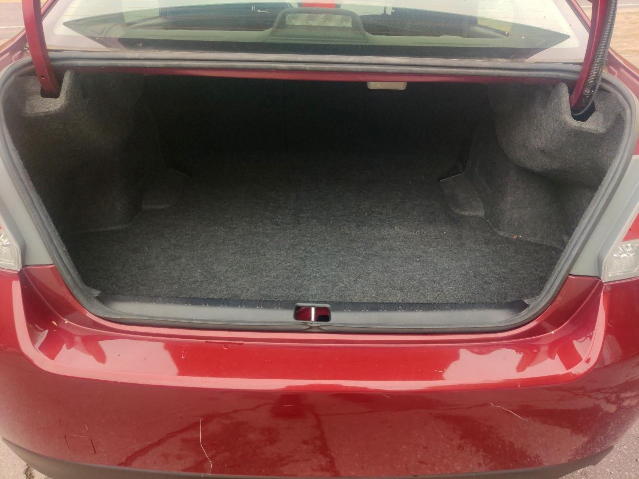 Subaru Impreza 2.0i Premium PZEV 4-Door 2015