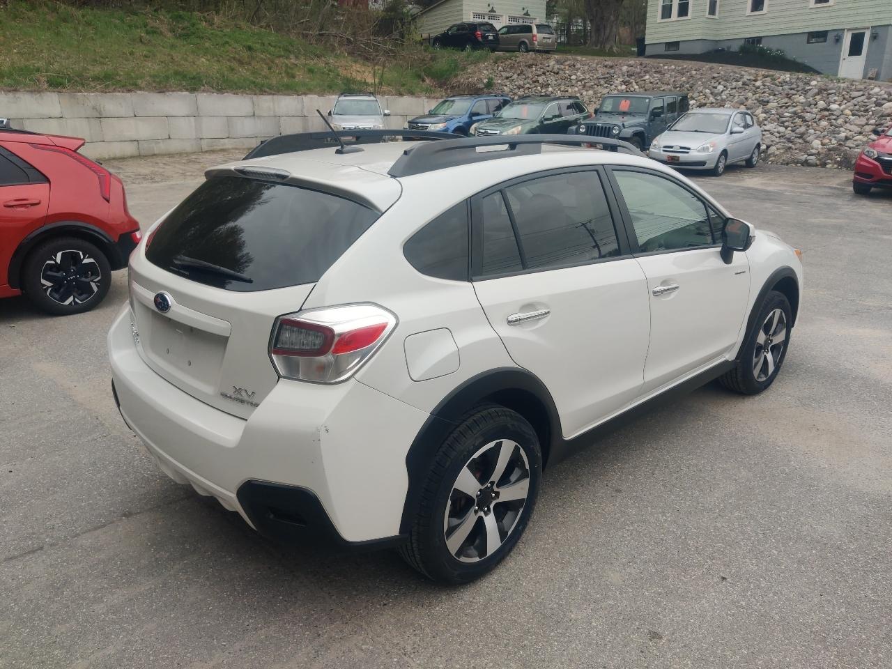 Subaru XV Crosstrek Hybrid 2.0i Touring 2014