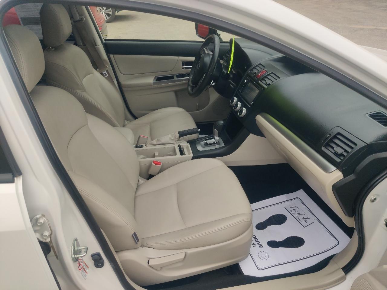 Subaru XV Crosstrek Hybrid 2.0i Touring 2014