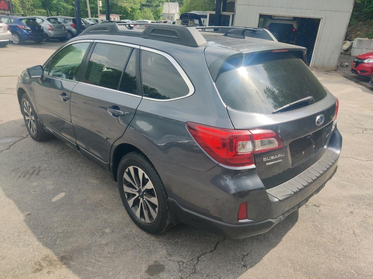 Subaru Outback 2.5i Limited 2016