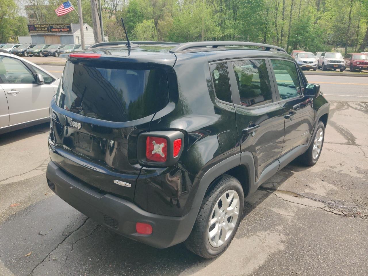 Jeep Renegade Latitude 4WD 2015