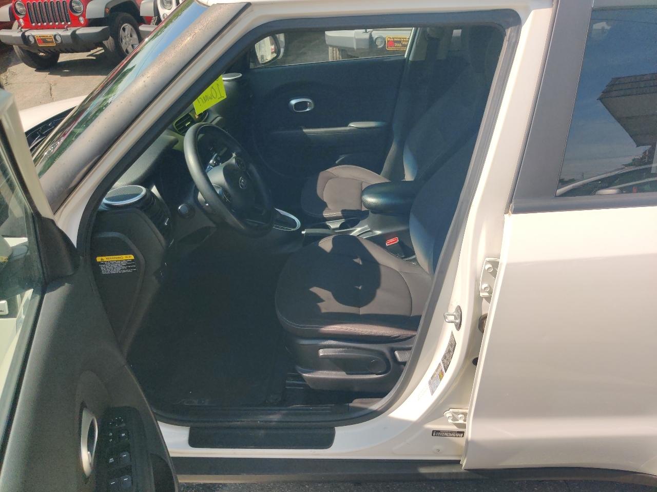 Kia Soul Base 6A 2016