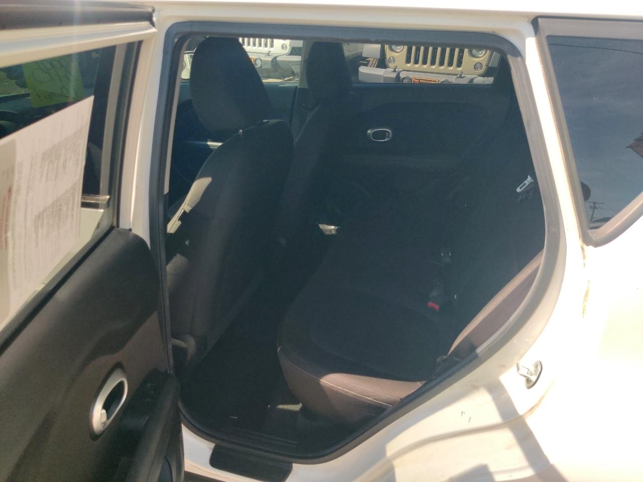 Kia Soul Base 6A 2016