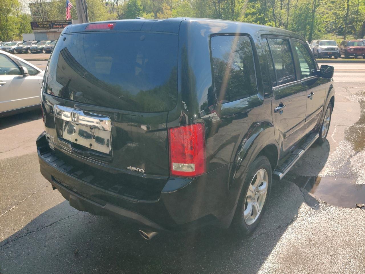 Honda Pilot EX-L 4WD 5-Spd AT with Navigation 2015