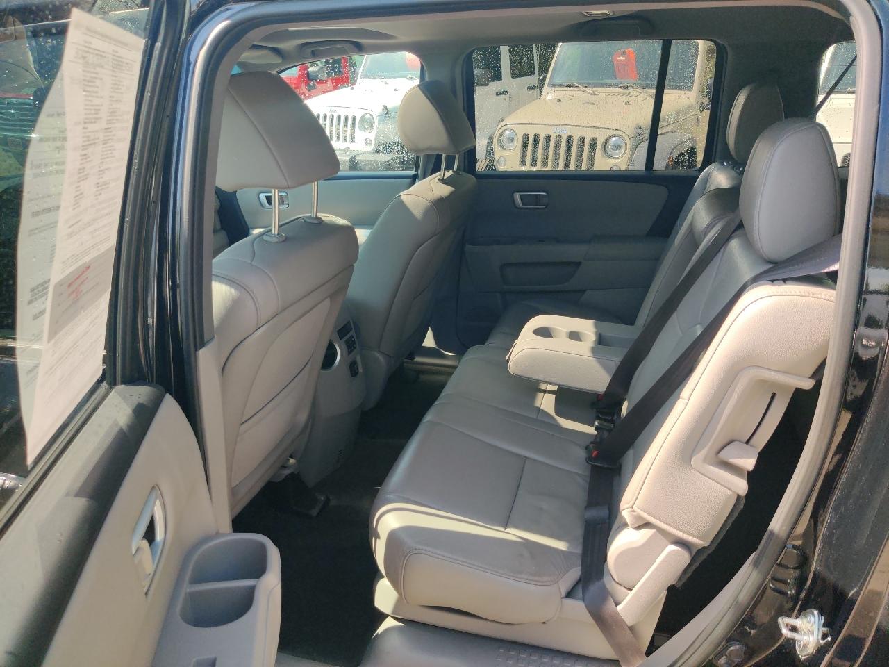 Honda Pilot EX-L 4WD 5-Spd AT with Navigation 2015