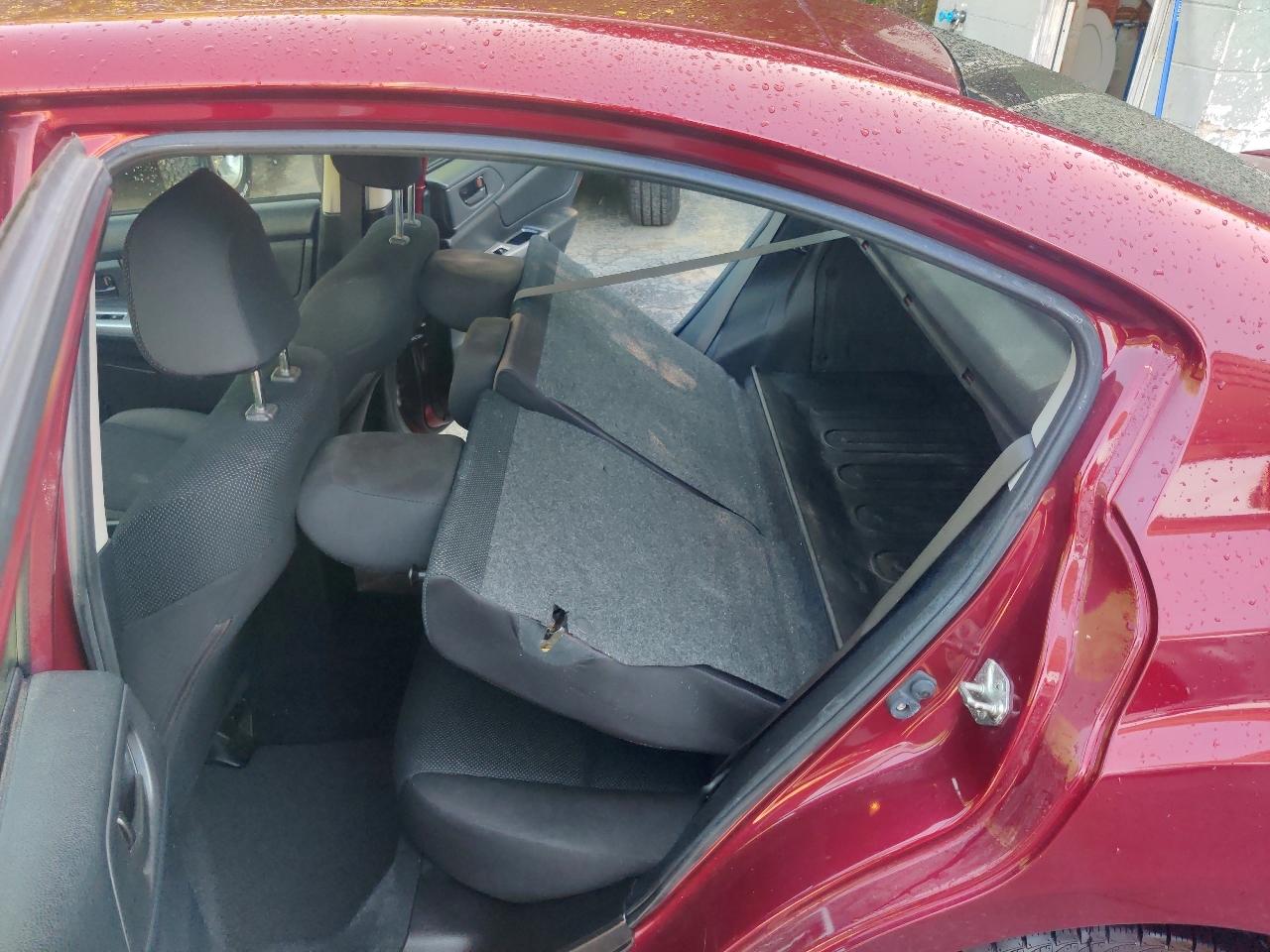 Subaru Impreza 2.0i PZEV CVT 4-Door 2016