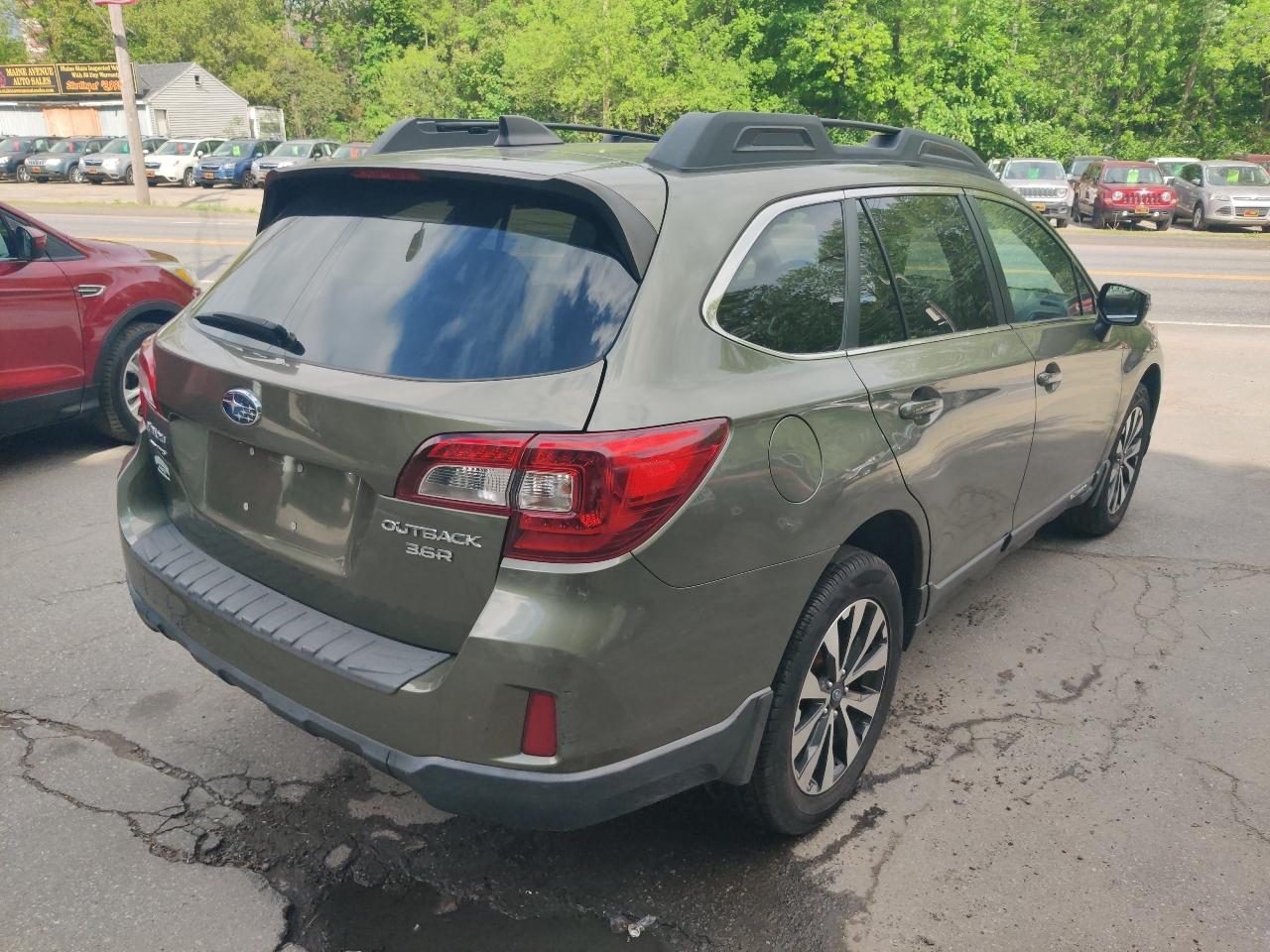 Subaru Outback 3.6R Limited 2016