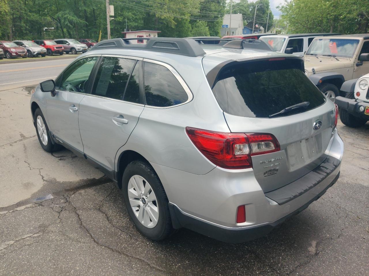Subaru Outback 2.5i Premium 2017