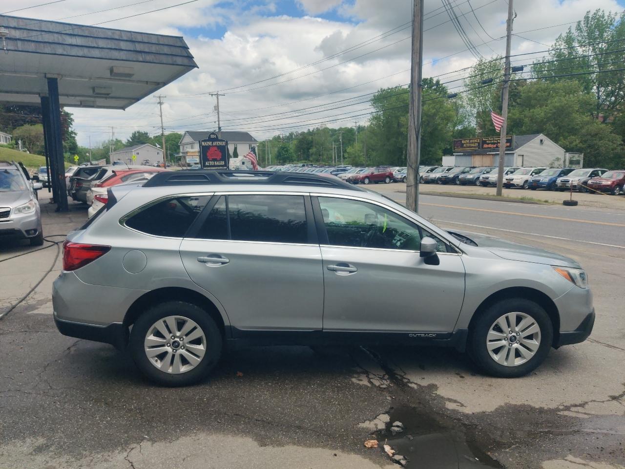 Subaru Outback 2.5i Premium 2017