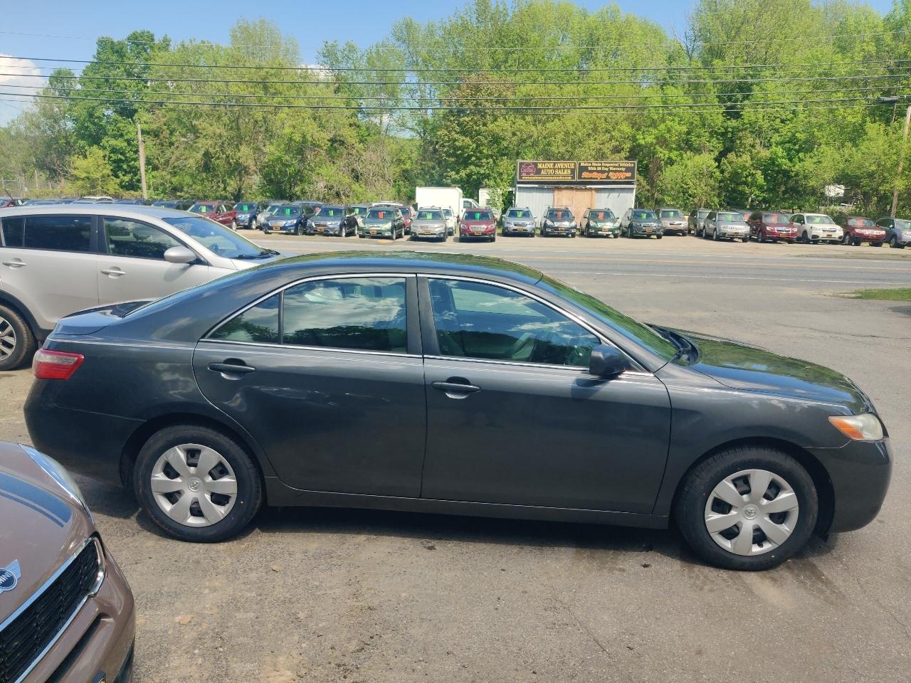 Toyota Camry XLE 5-Spd AT 2009