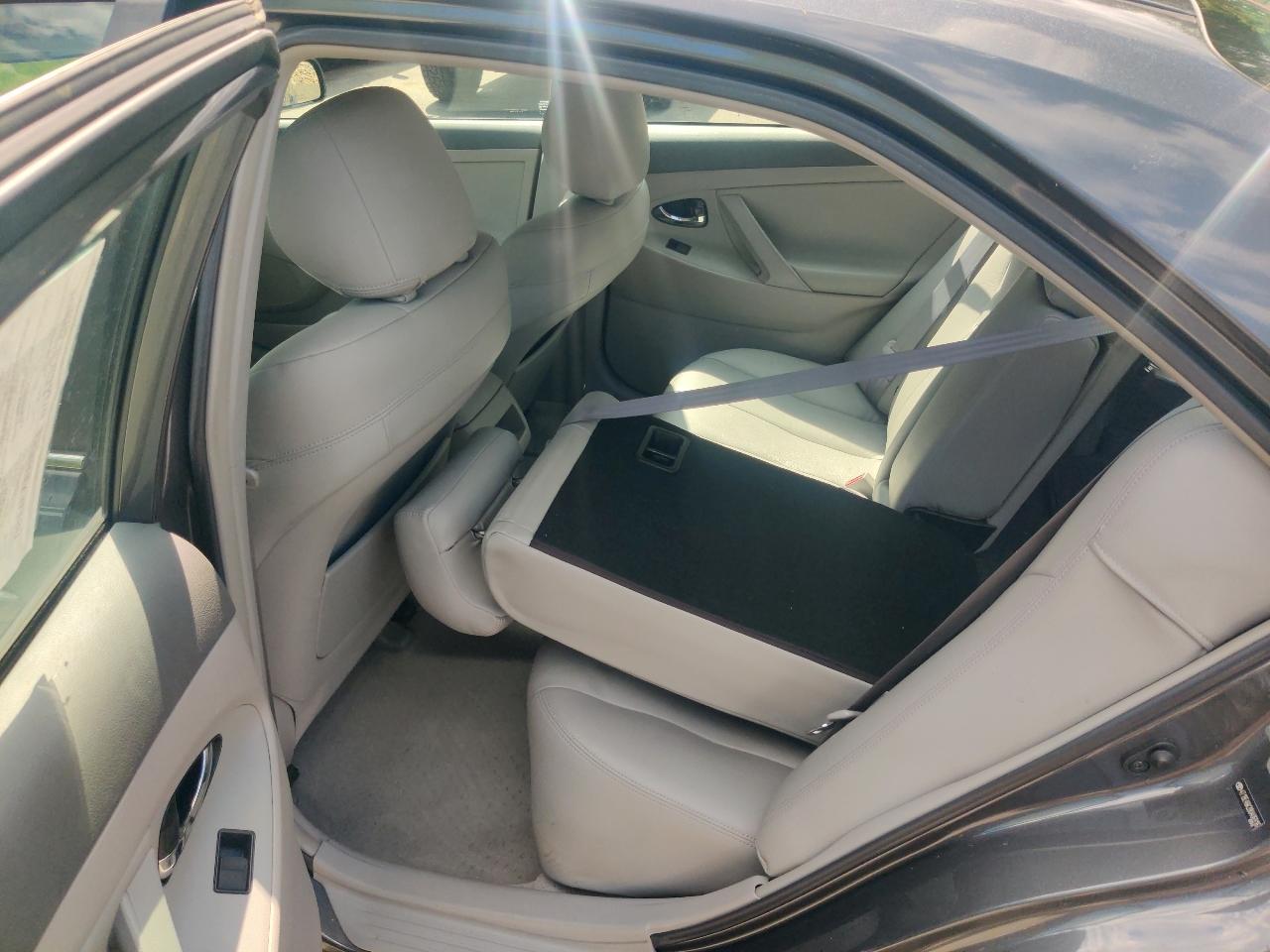 Toyota Camry XLE 5-Spd AT 2009
