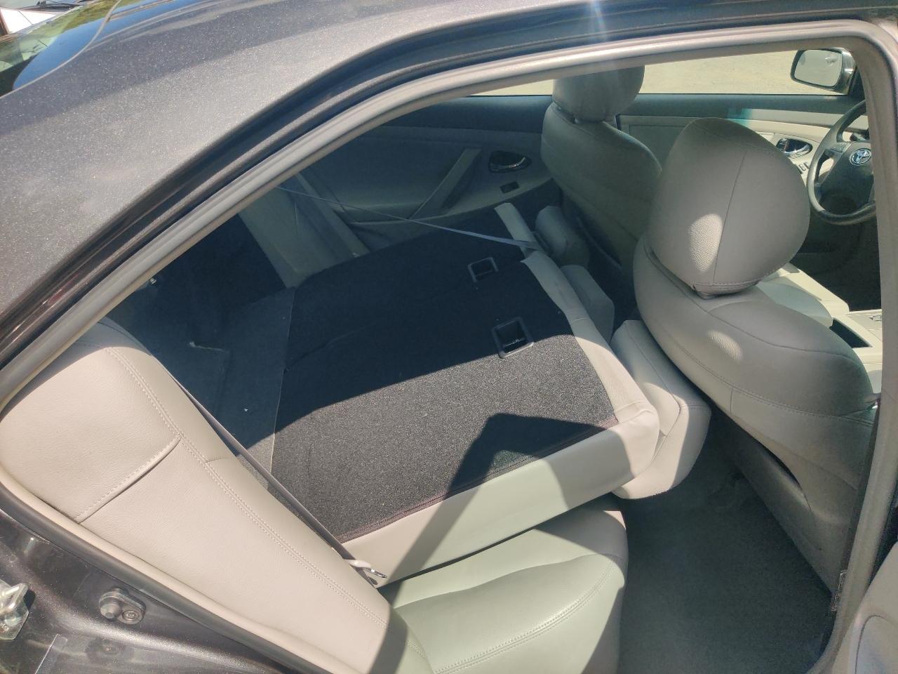Toyota Camry XLE 5-Spd AT 2009