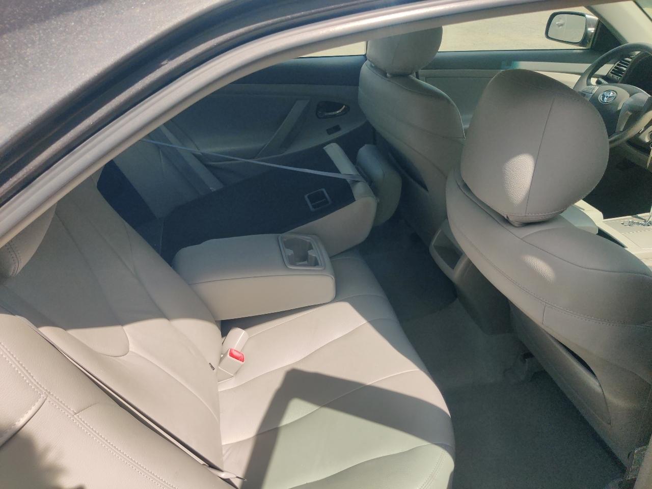 Toyota Camry XLE 5-Spd AT 2009