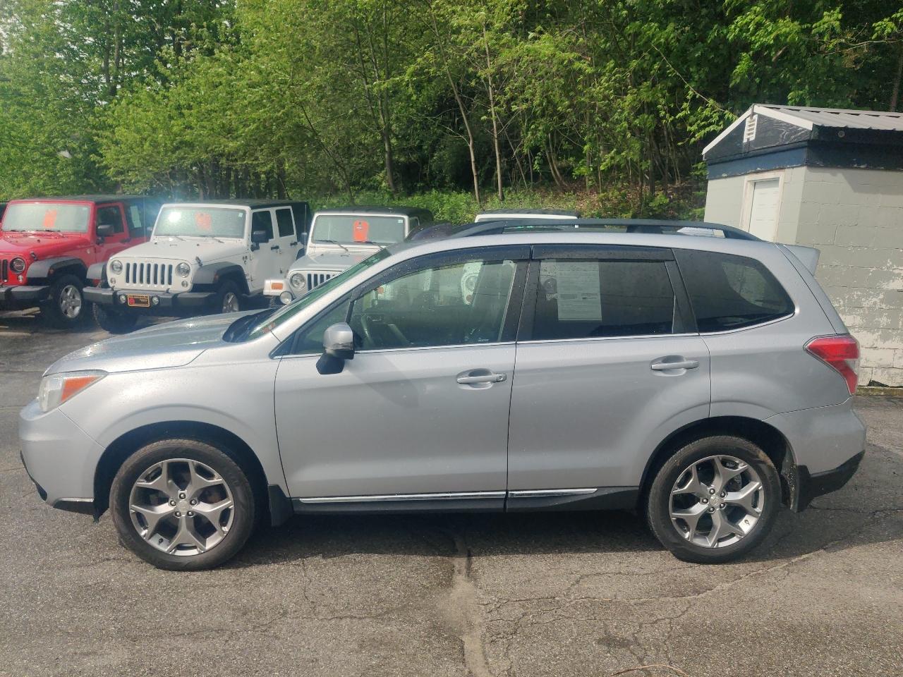 Subaru Forester 2.5i Touring 2016
