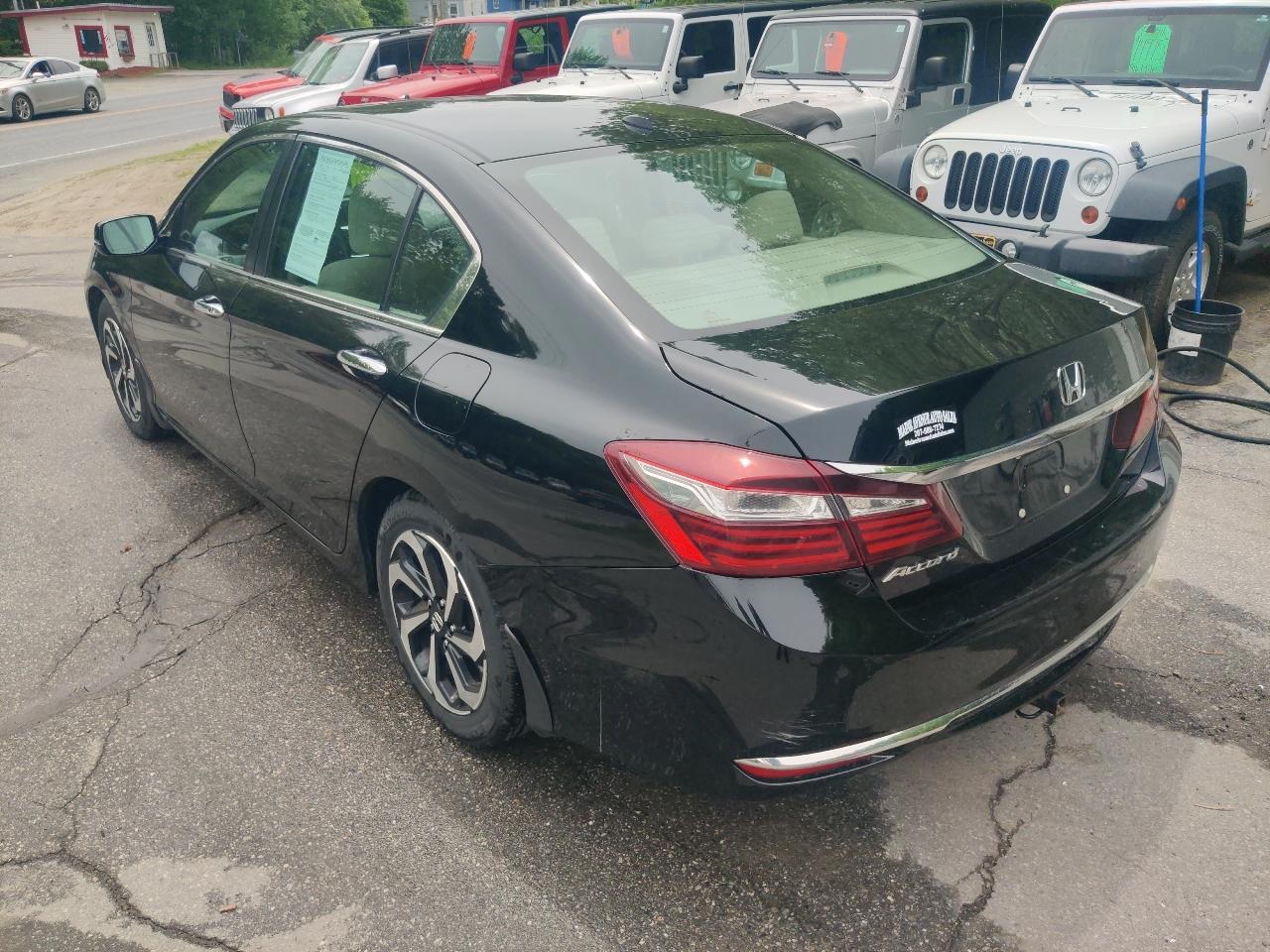 Honda Accord EX Sedan CVT 2016