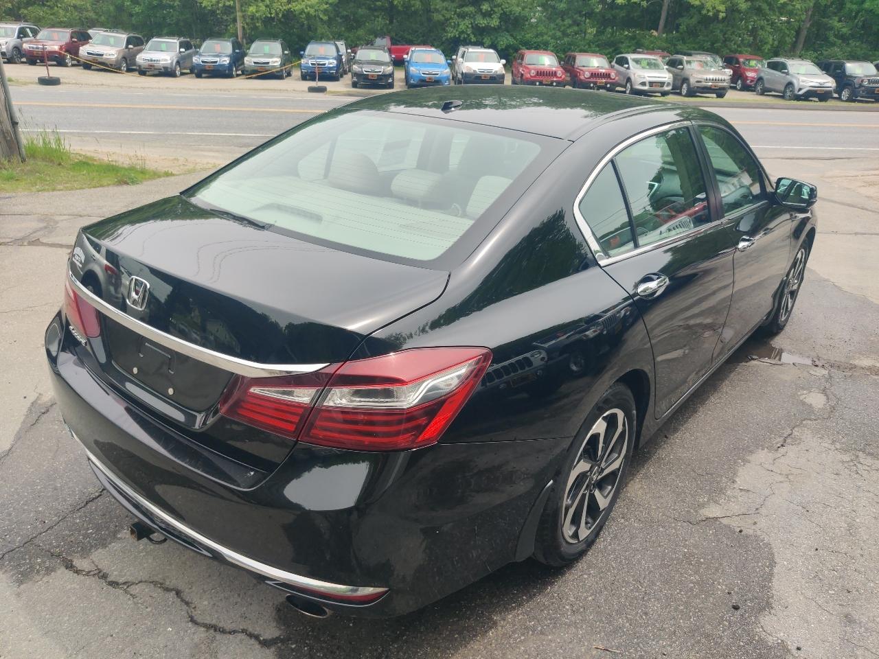 Honda Accord EX Sedan CVT 2016