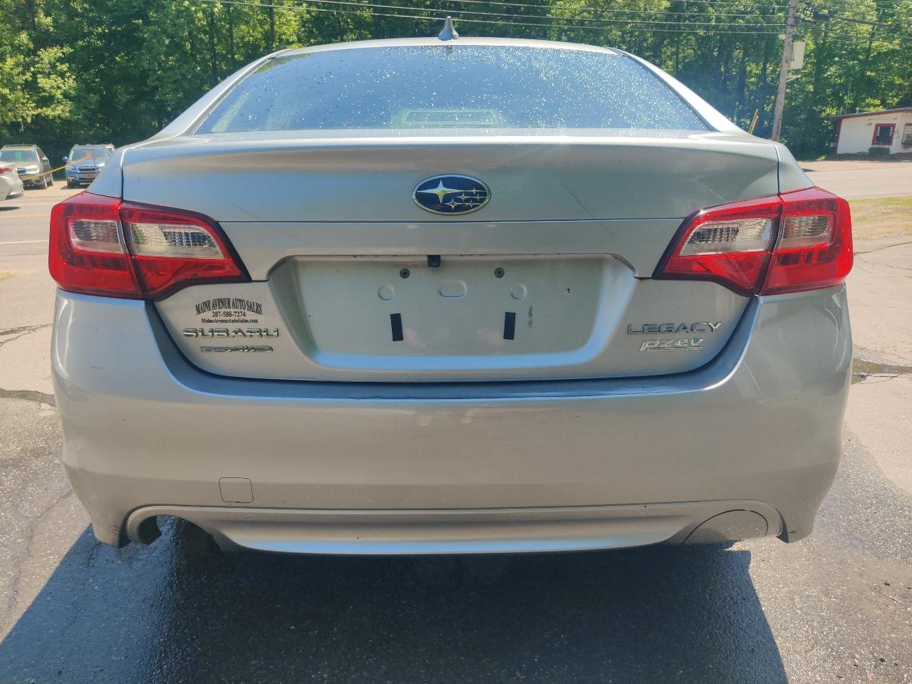 Subaru Legacy 2.5i Premium 2016