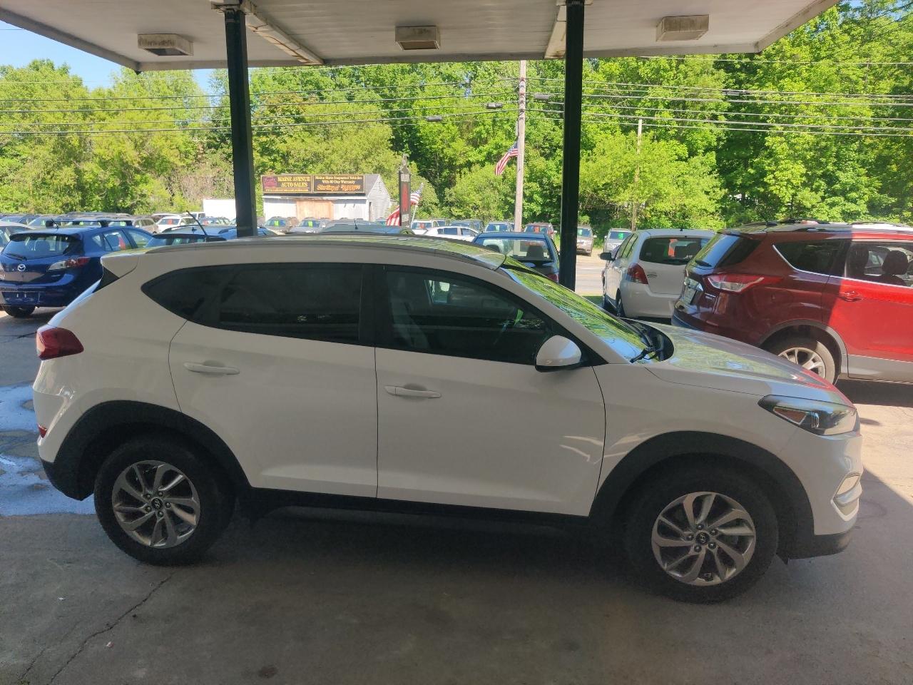 Hyundai Tucson SE w/Preferred Package AWD 2016