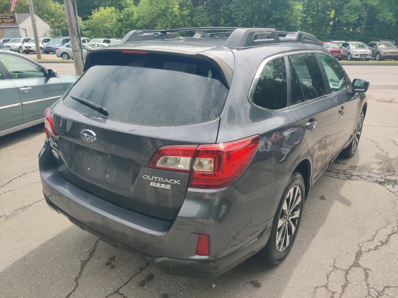Subaru Outback 2.5i Limited 2015