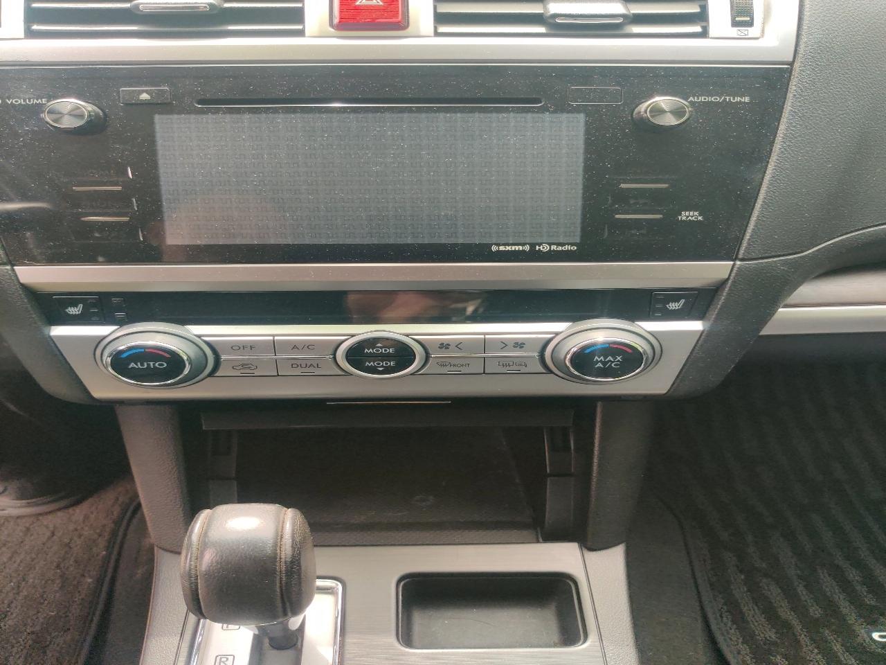 Subaru Outback 2.5i Limited 2015