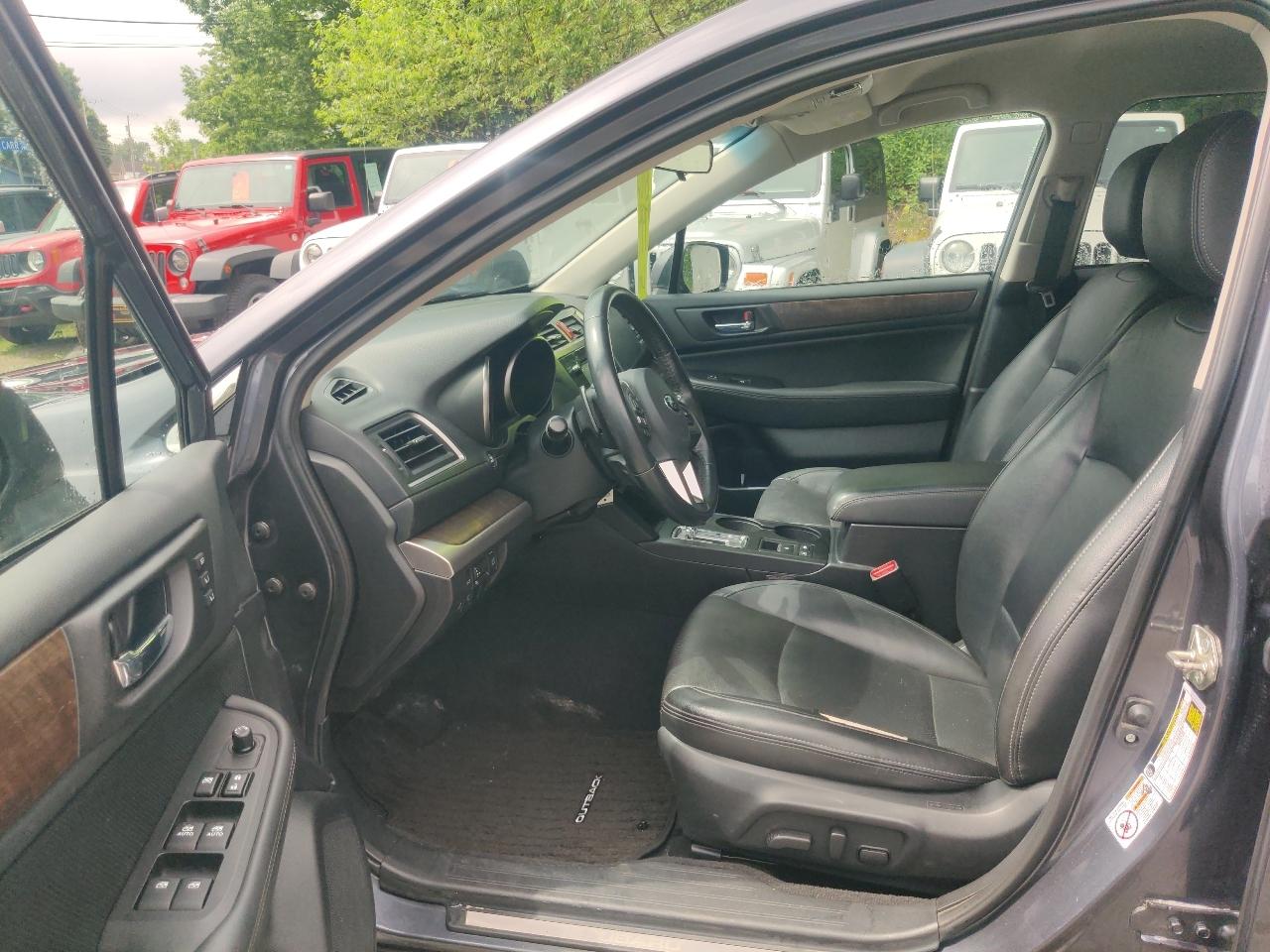 Subaru Outback 2.5i Limited 2015