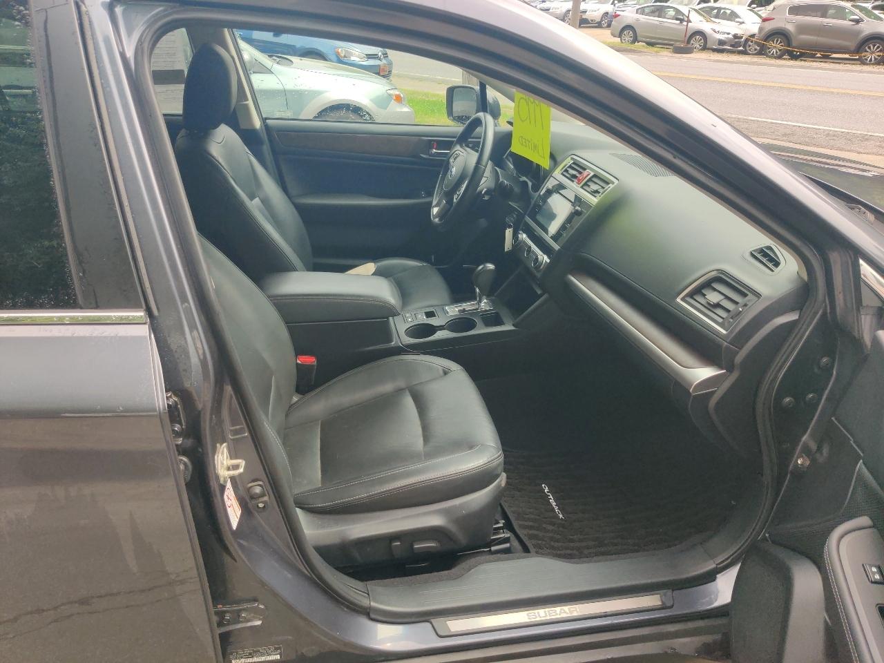 Subaru Outback 2.5i Limited 2015