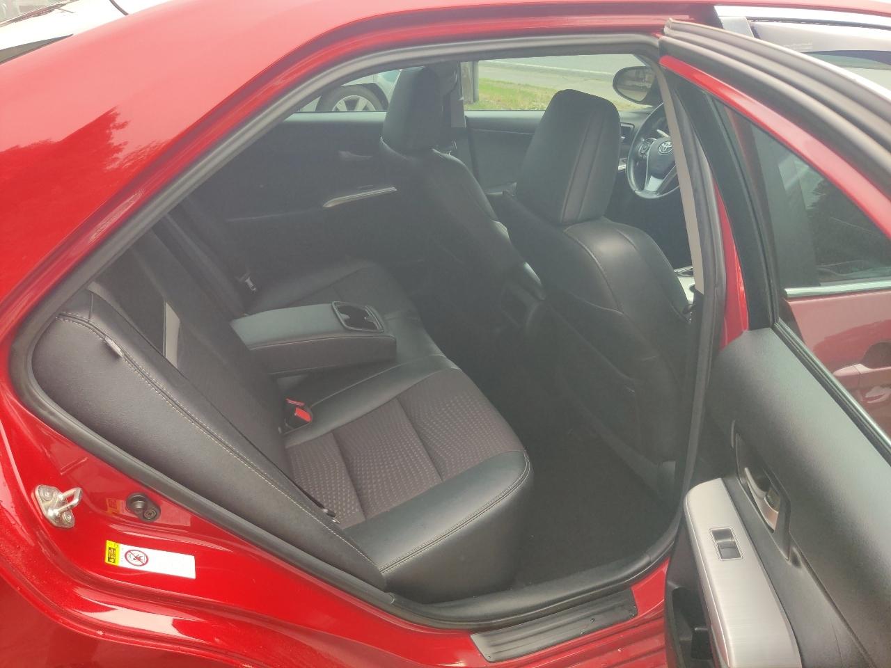 Toyota Camry SE 2014