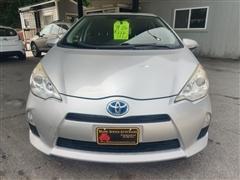 2014 Toyota Prius c 
