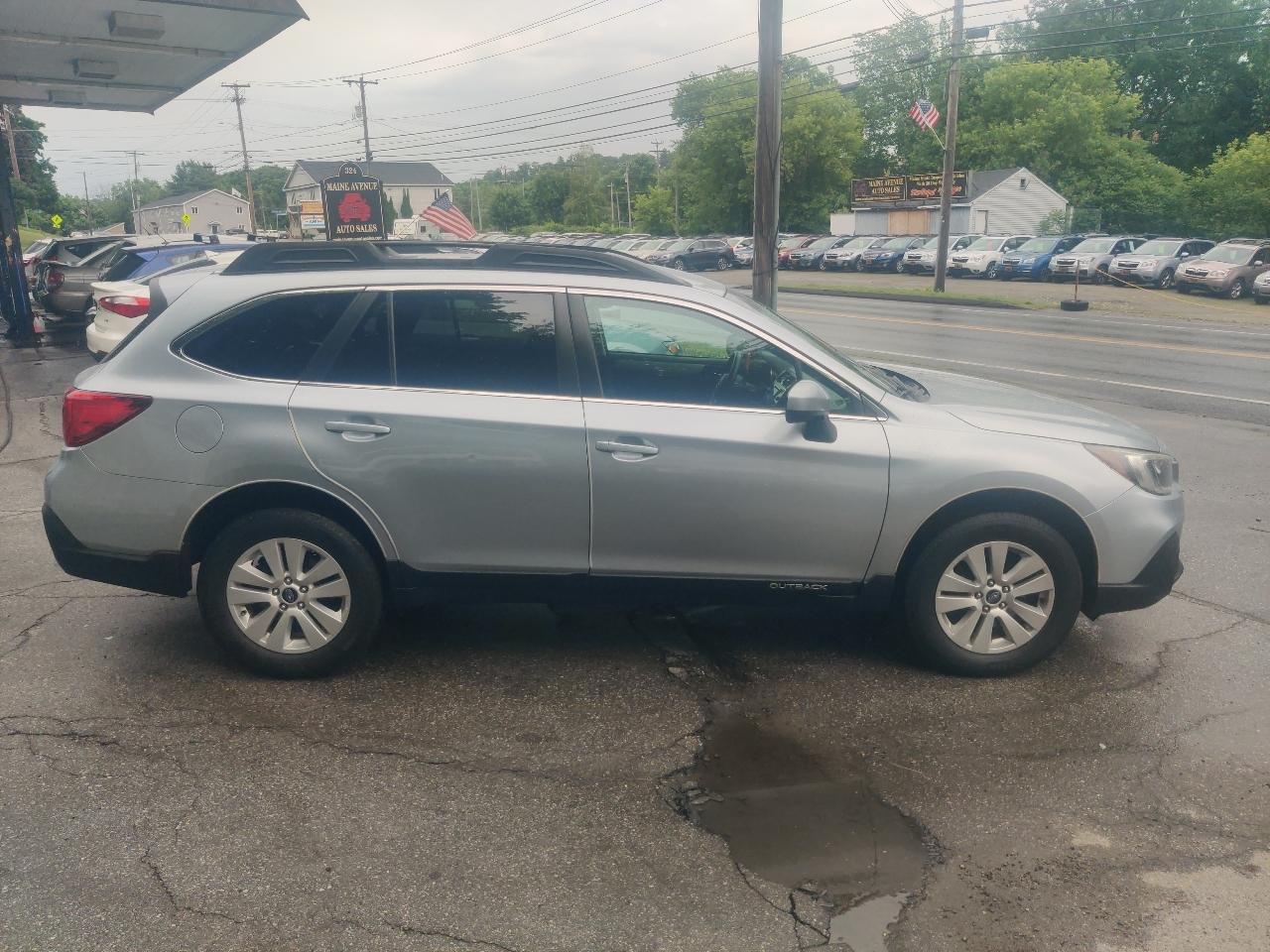 Subaru Outback 2.5i Premium 2018