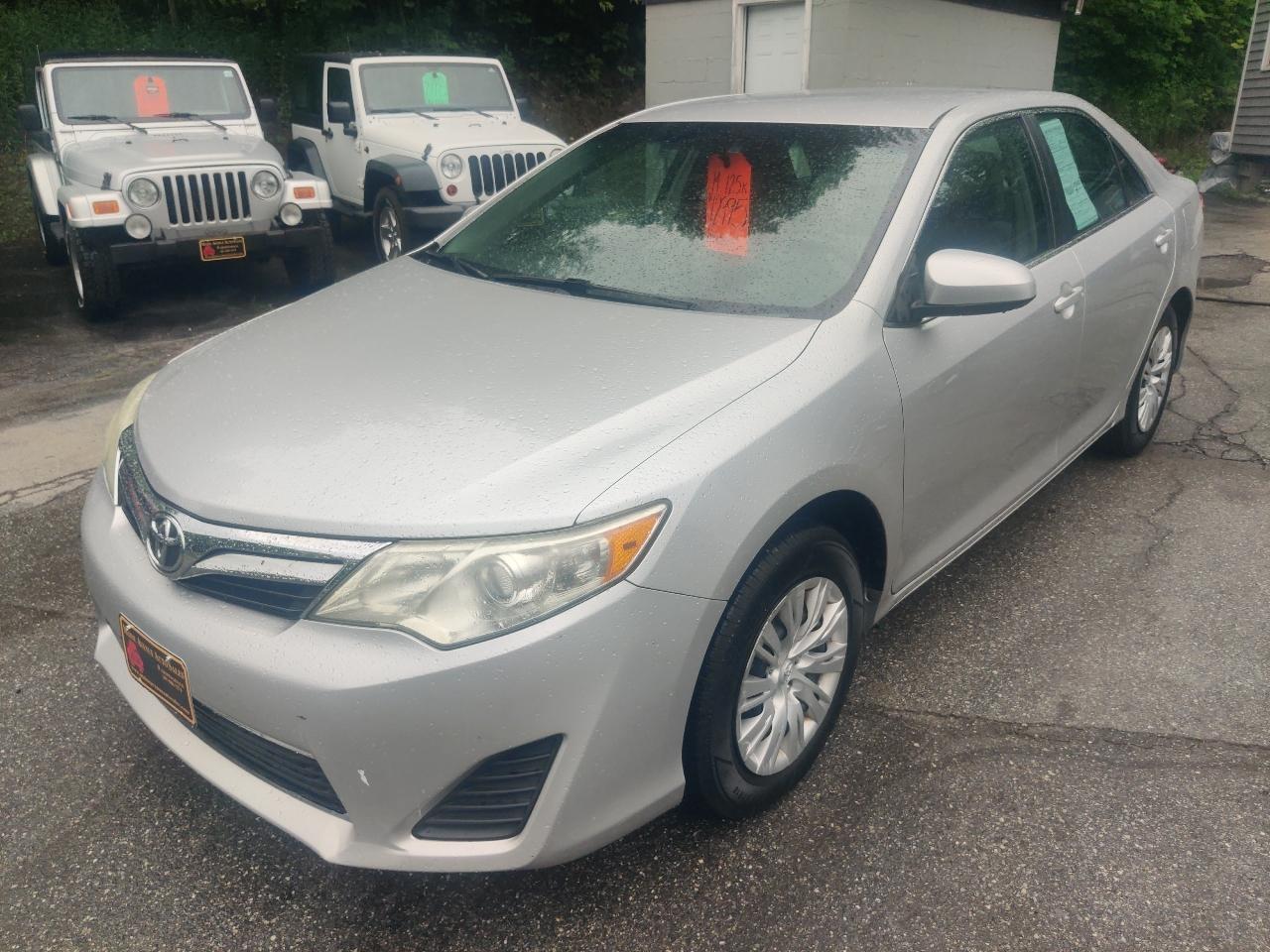 Toyota Camry LE 2014