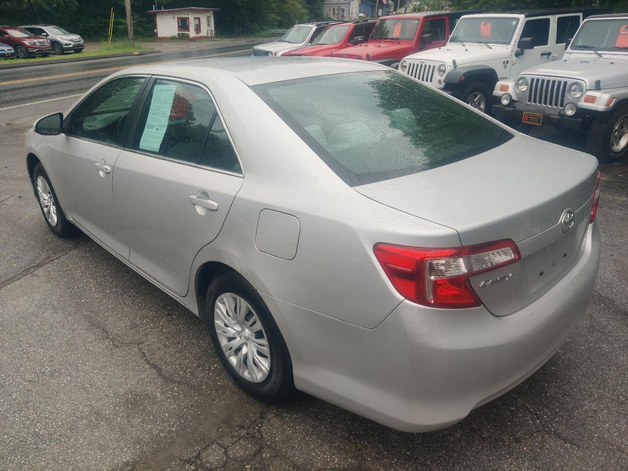 Toyota Camry LE 2014