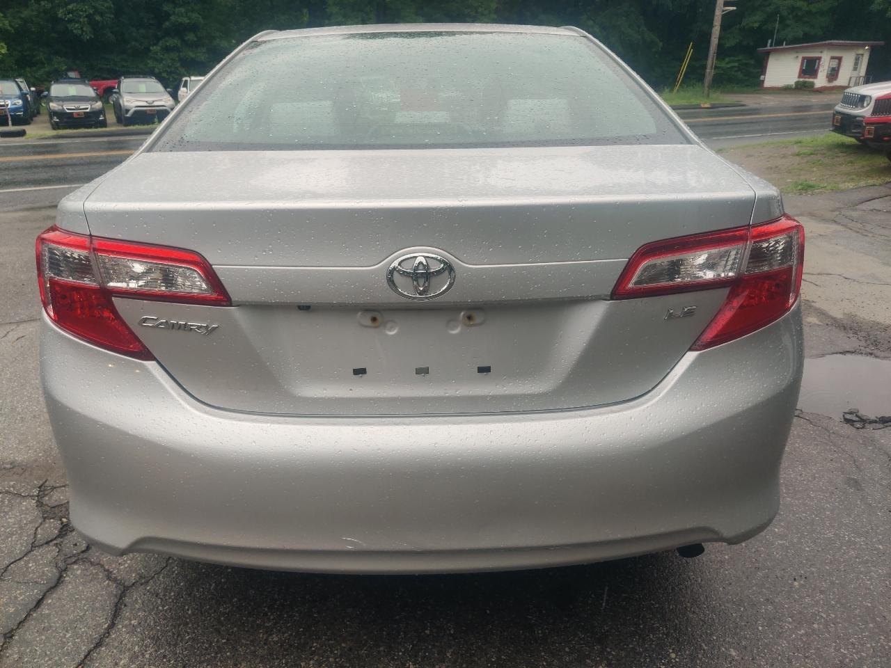 Toyota Camry LE 2014