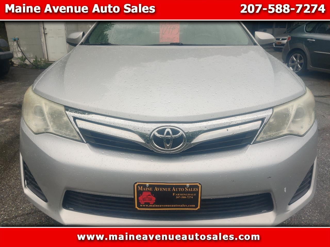 Toyota Camry LE 2014
