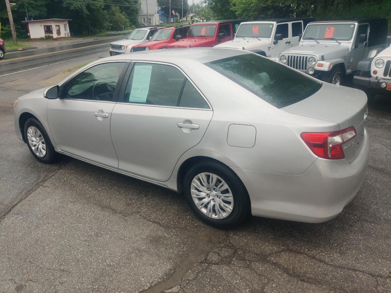 Toyota Camry LE 2014