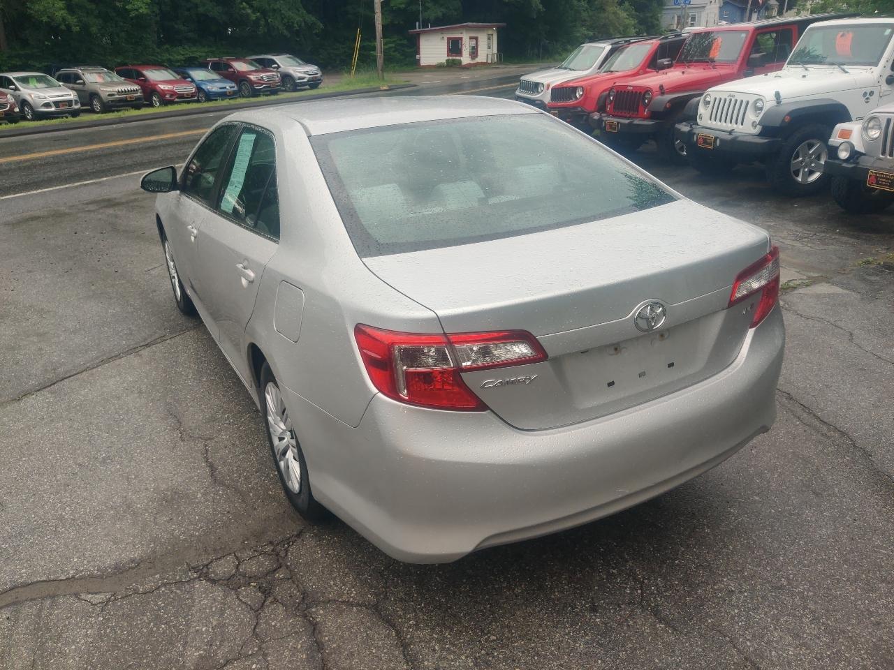 Toyota Camry LE 2014
