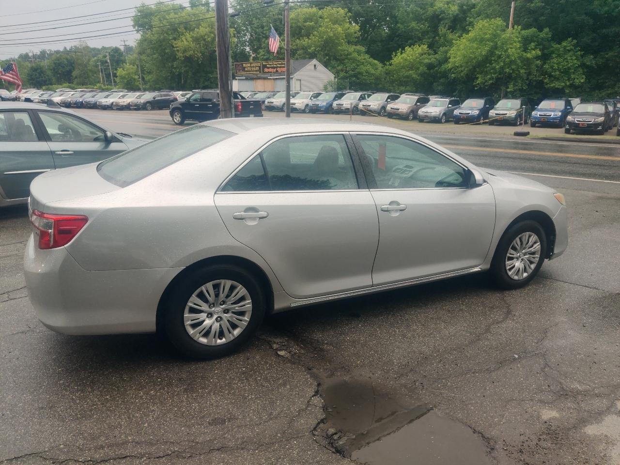 Toyota Camry LE 2014