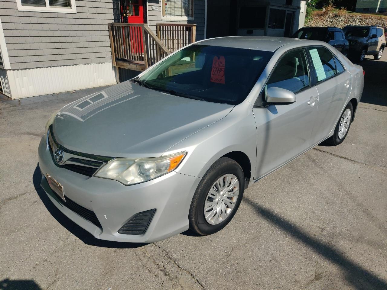 Toyota Camry LE 2014