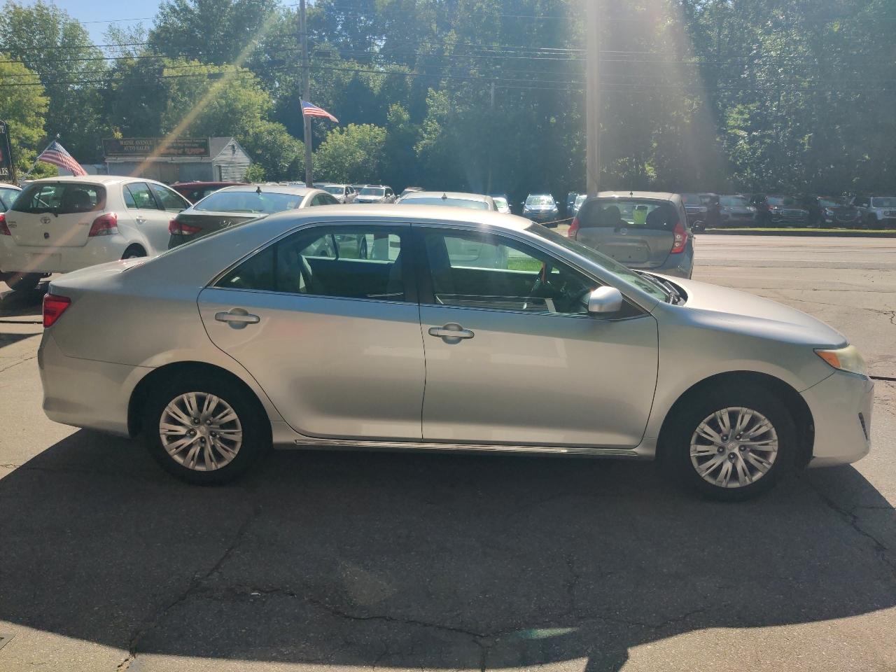 Toyota Camry LE 2014