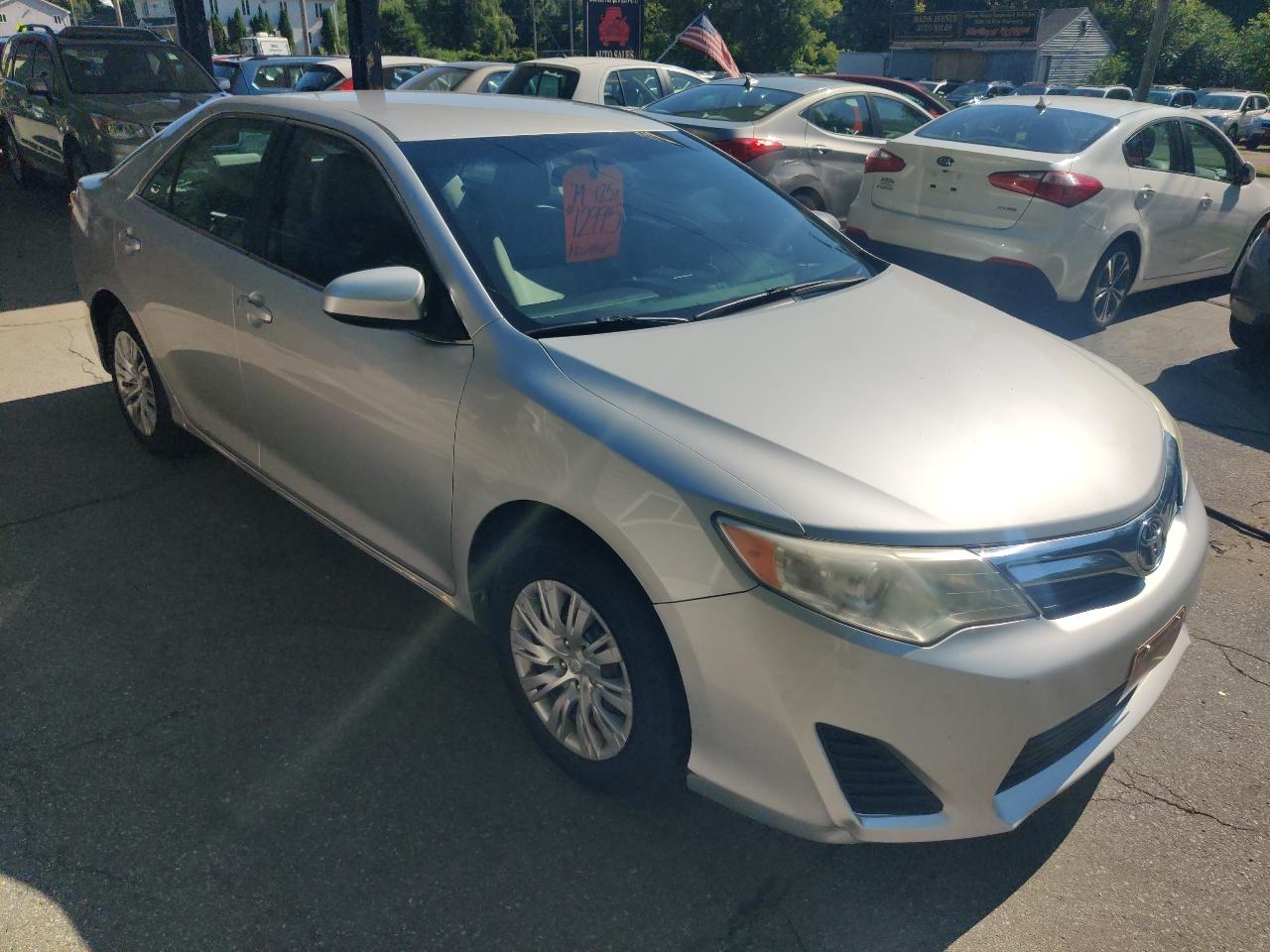 Toyota Camry LE 2014
