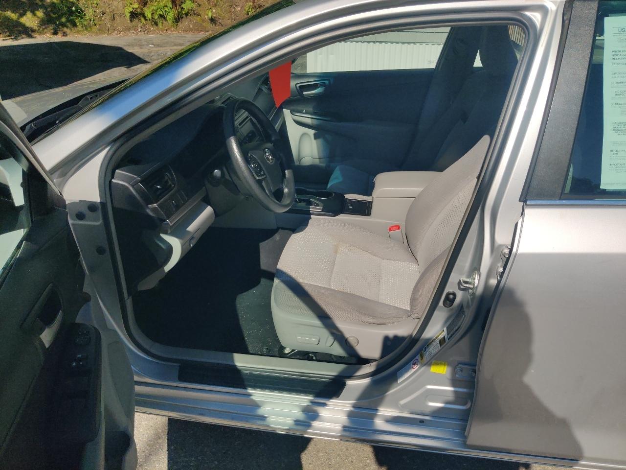 Toyota Camry LE 2014