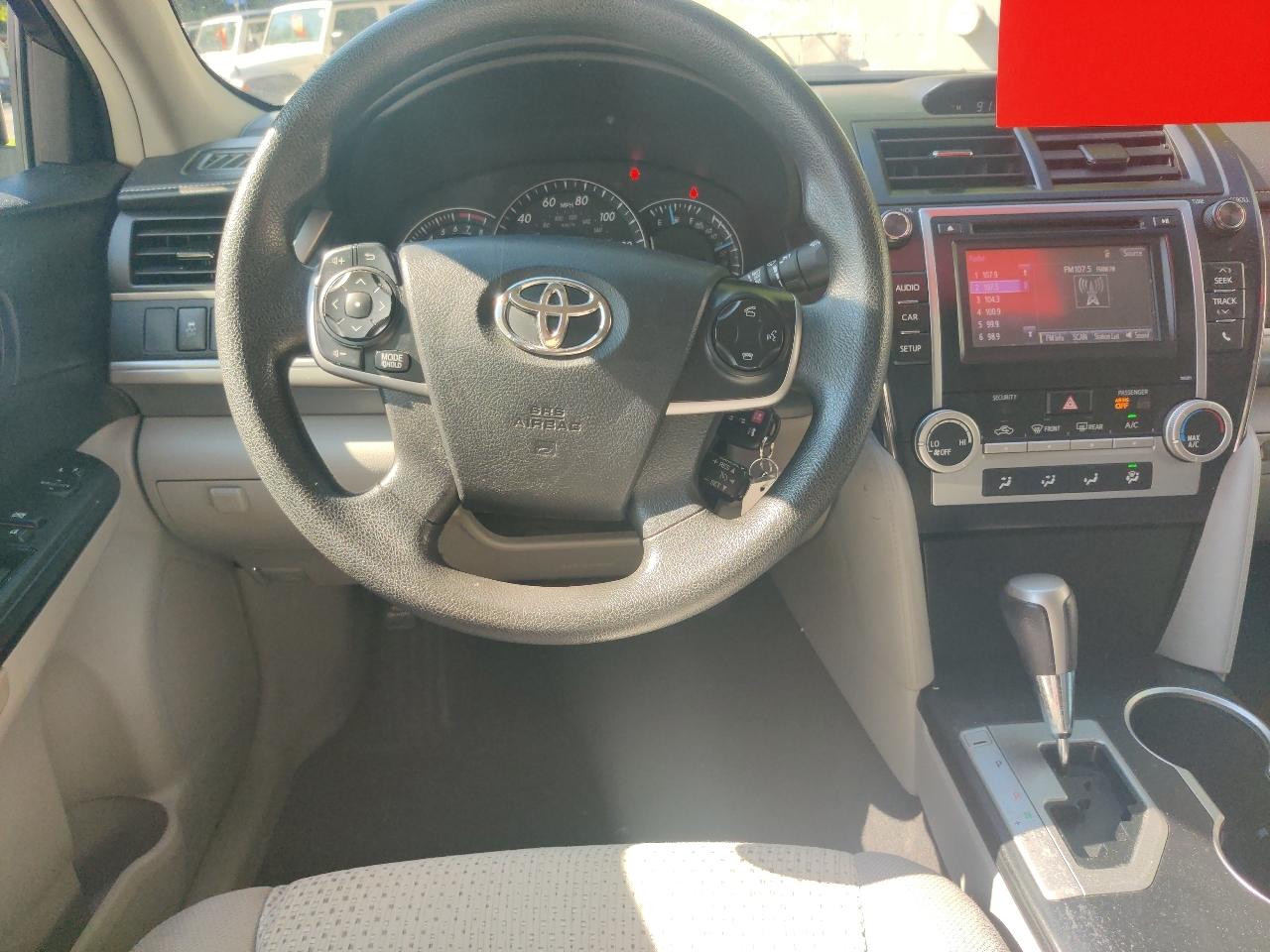 Toyota Camry LE 2014