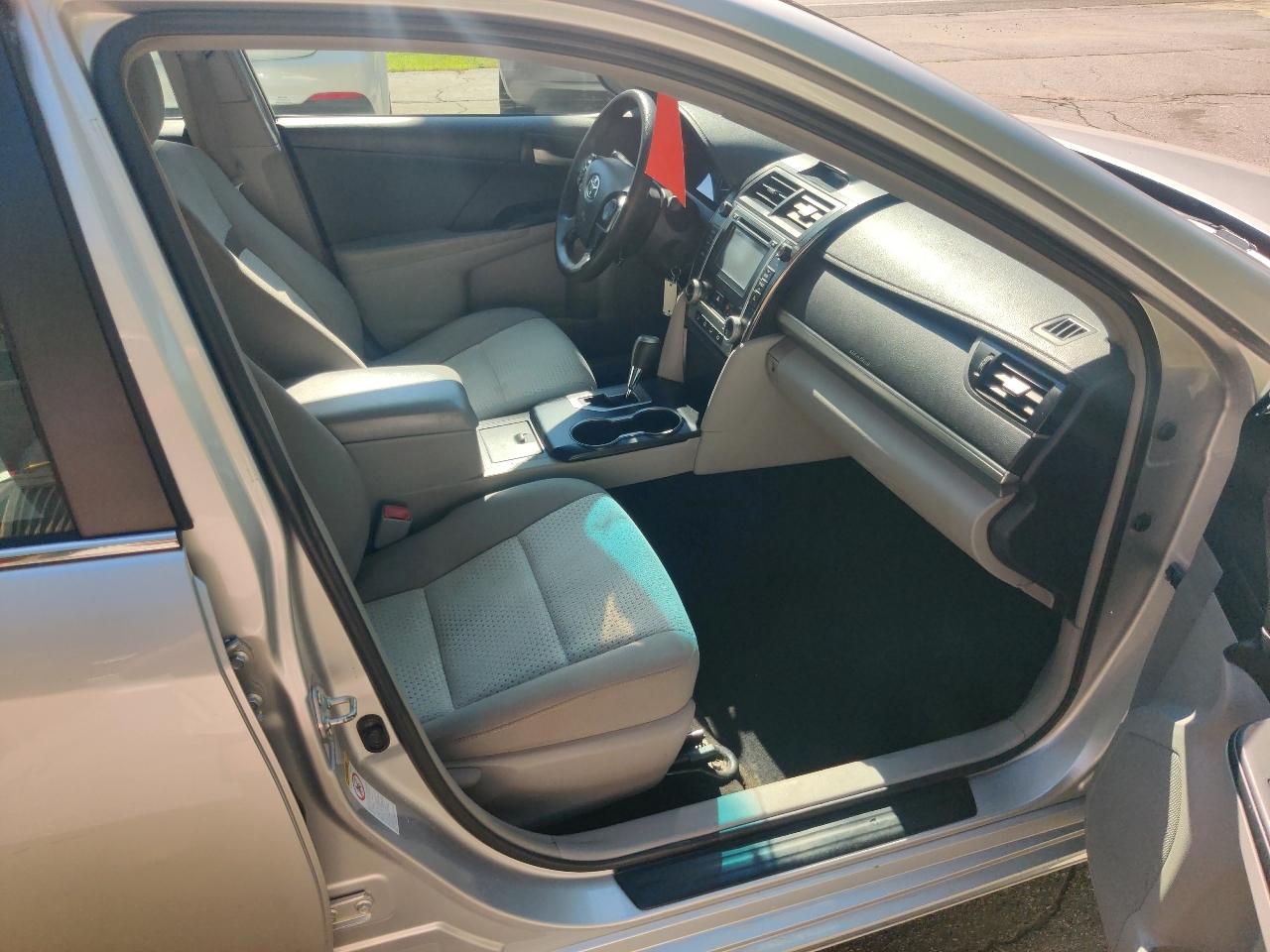 Toyota Camry LE 2014